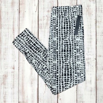Women’s Leggings Depot White Gator Print Plus Size 3X NWT Stretchy Buttery Soft